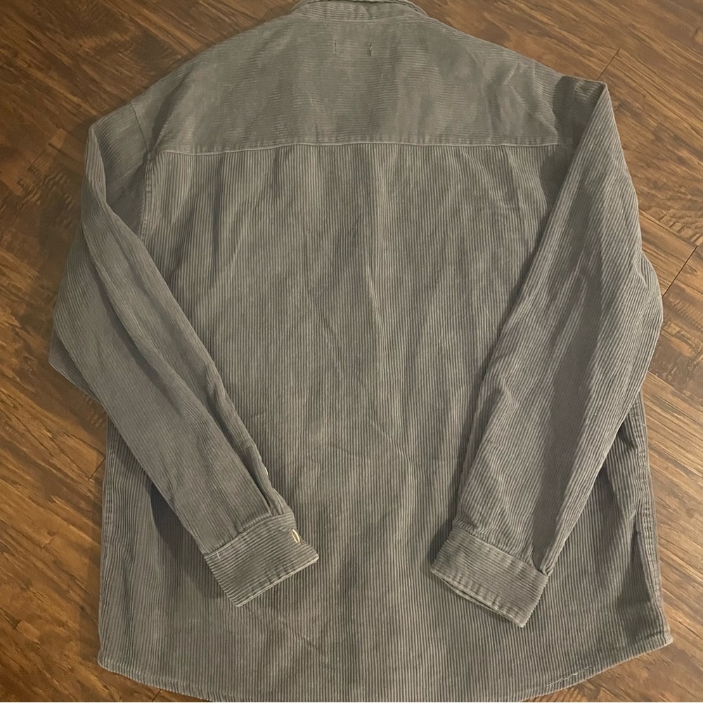 Forever 21 Men’s Button Up Corduroy Shacket - Picture 6 of 6